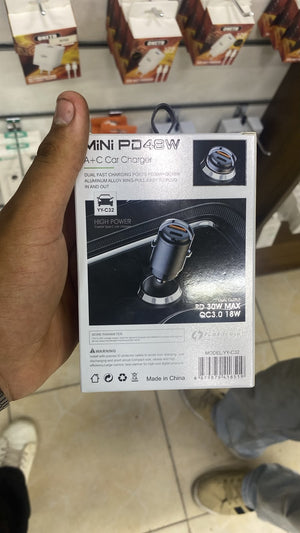 YY C32 Mini 48W Car Charger — front packaging